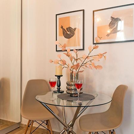 Eclectic Luxury Studio Thessaloniki Buitenkant foto